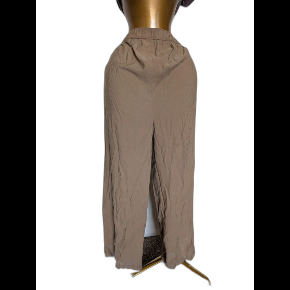 Isabel Maternity by Ingrid & Isabel Neutral Taupe Wide-Leg Elastic Waist Pants-L